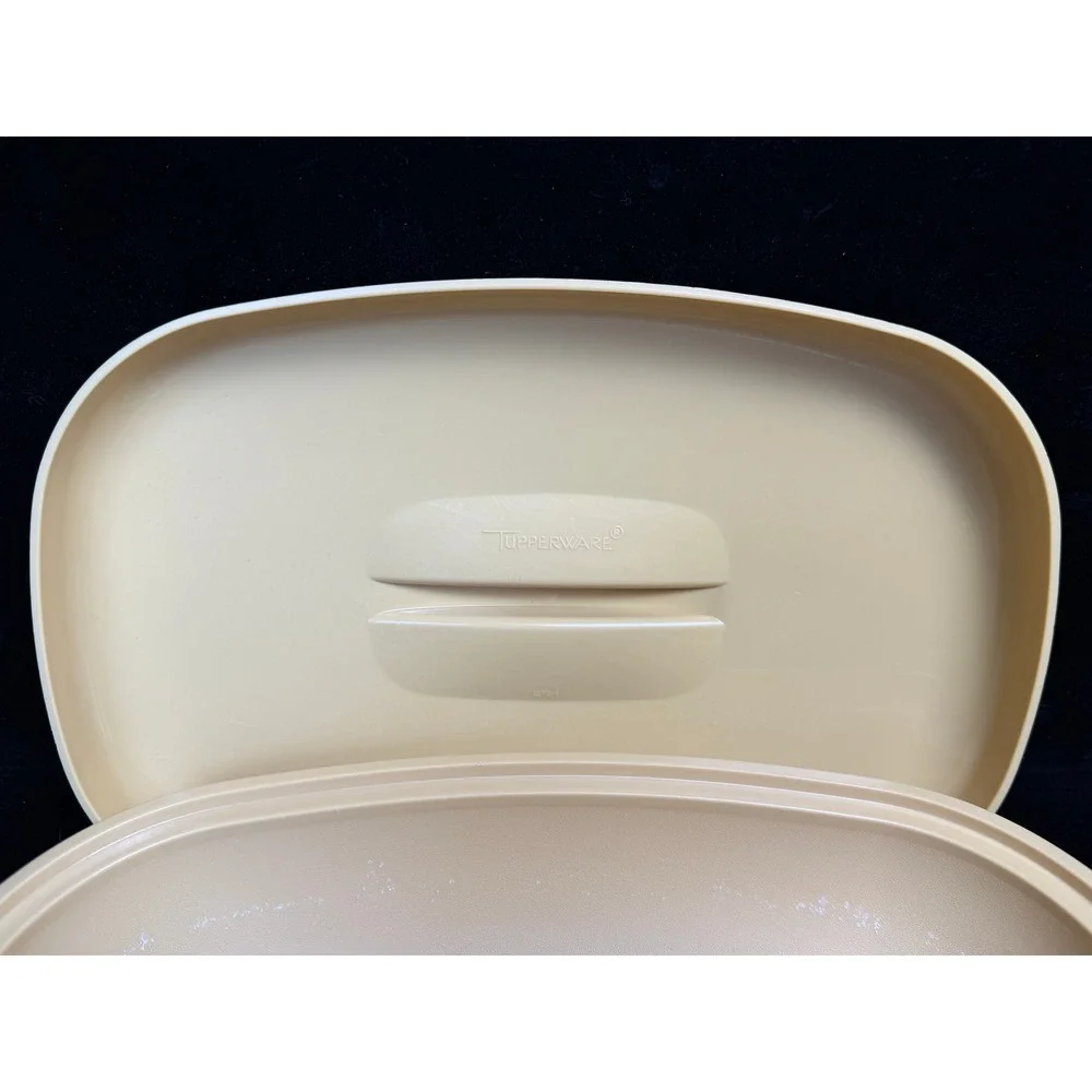 Vintage Tupperware: Microwave Roaster, Harvest Yellow, 2 Piece Set, USA Made